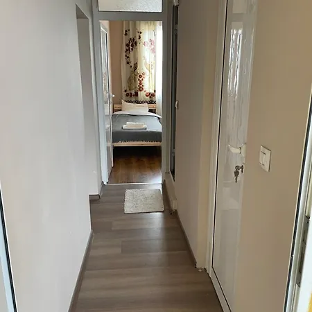 Whimsyprintss Apartment